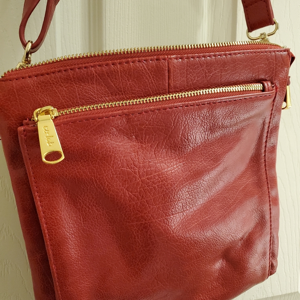 Red Purse - Picture 4 of 4